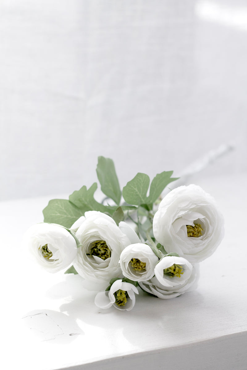 Ranunculus Spray White 48cm – Artificial Flower Stem