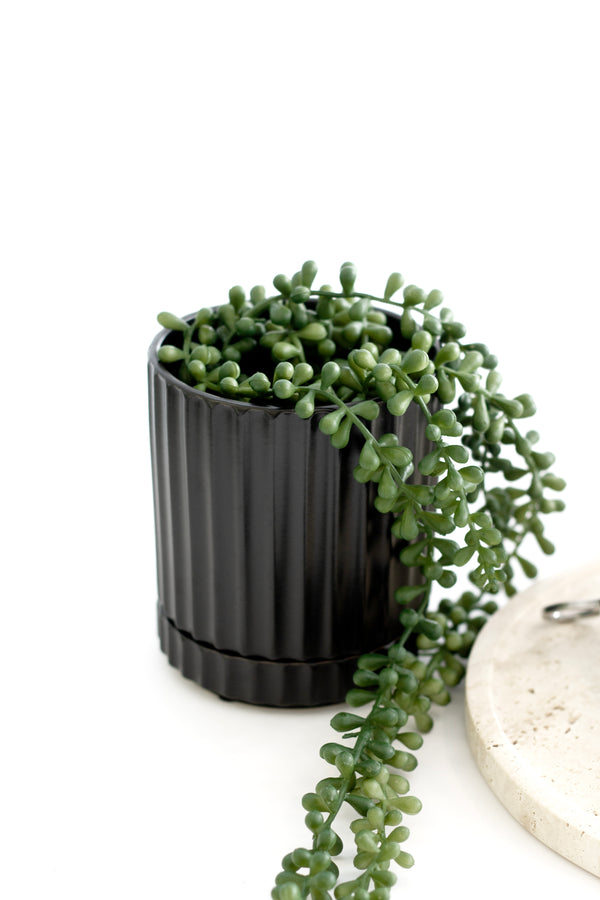 Athens Planter Black – Ribbed Ceramic Pot with Saucer & Drainage (3 Sizes)