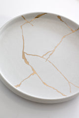 Kintsugi-Look Porcelain Plate – Cream or Black | Japanese Inspired Broken Gold Crack Design