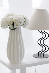 Steffi 3D Printed Ceramic Vase – Sculptural Vase in White or Black (Small / Large)