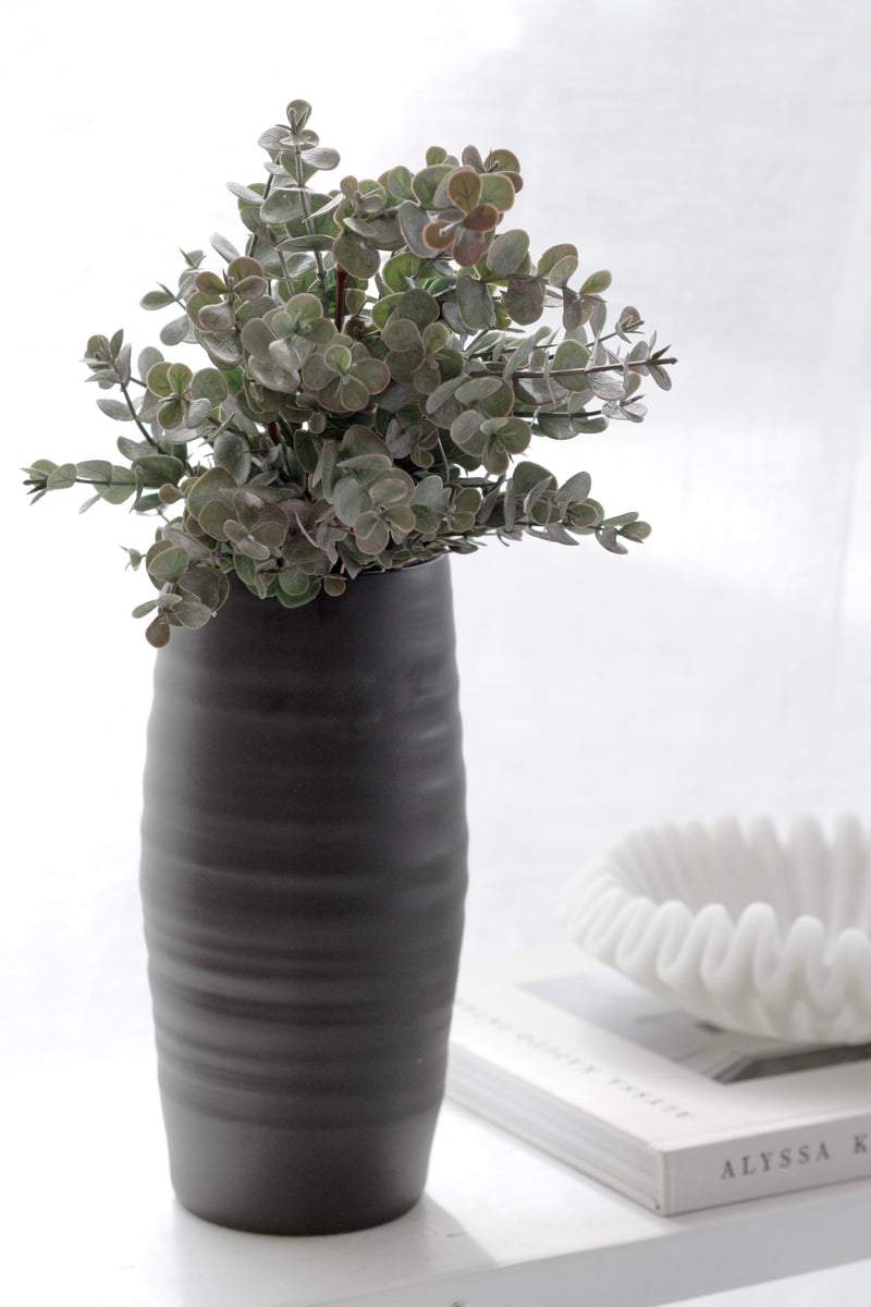 Ash Textured Ceramic Vase from Papier HQ – Sculptural Modern Vase in Beige or Black (Medium / Large)