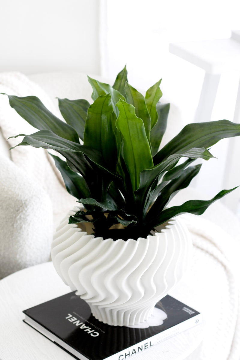 Liam 3D Printed Ceramic Bowl – Sculptural Decorative Vessel in Black or White (29cm)