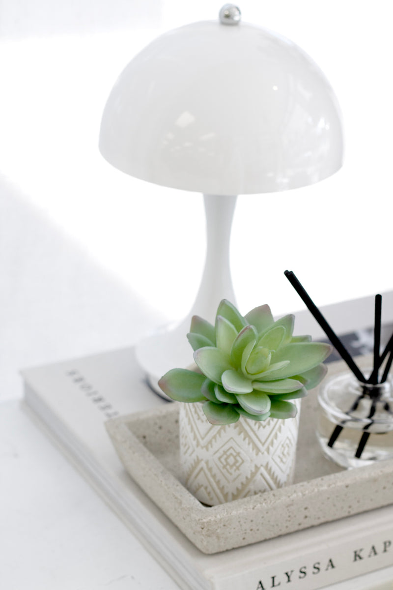 Navajo Cement Planter – White Beige Tribal Pattern Indoor Pot