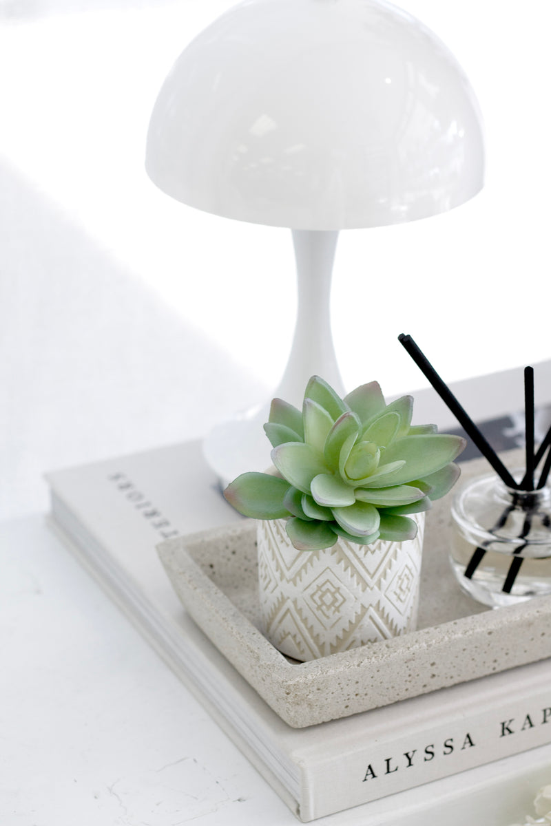 Navajo Cement Planter – White Beige Tribal Pattern Indoor Pot