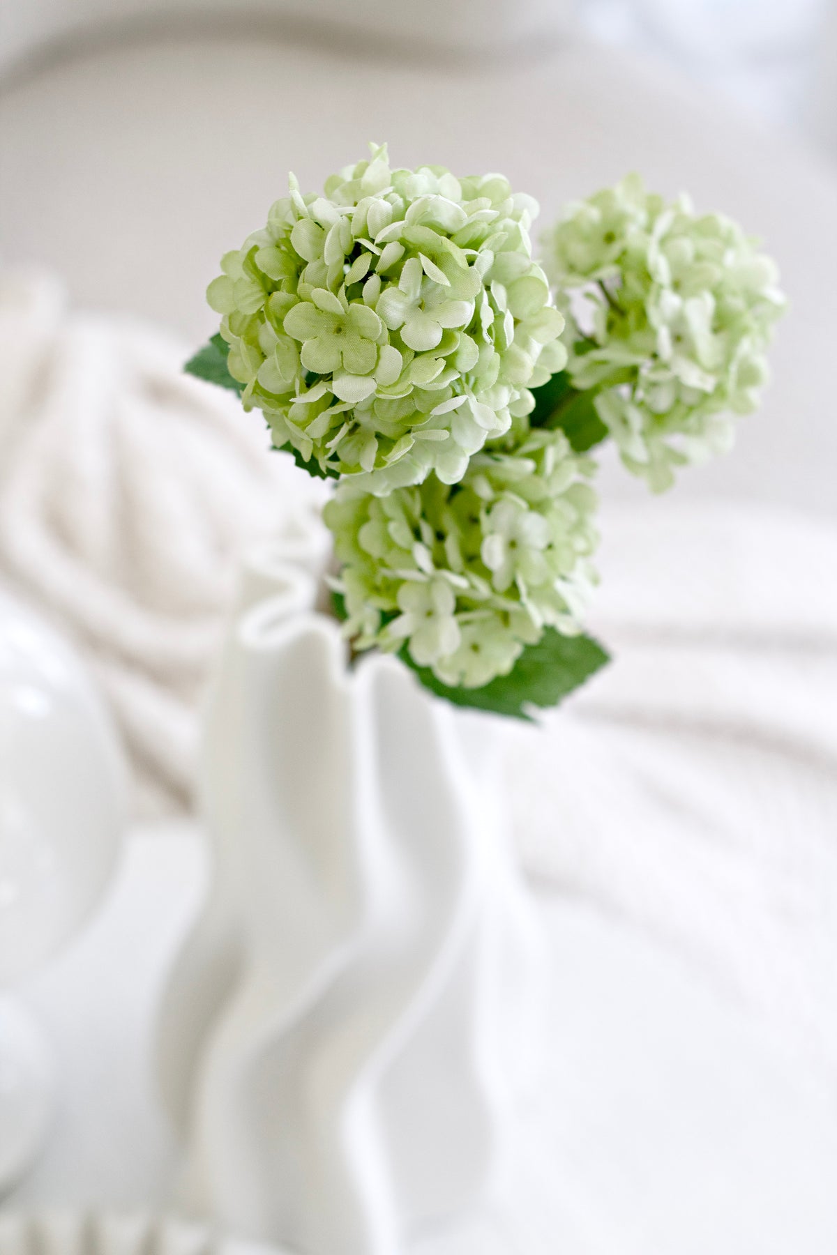 Snowball Spray, Light Green 55cm Faux Stem