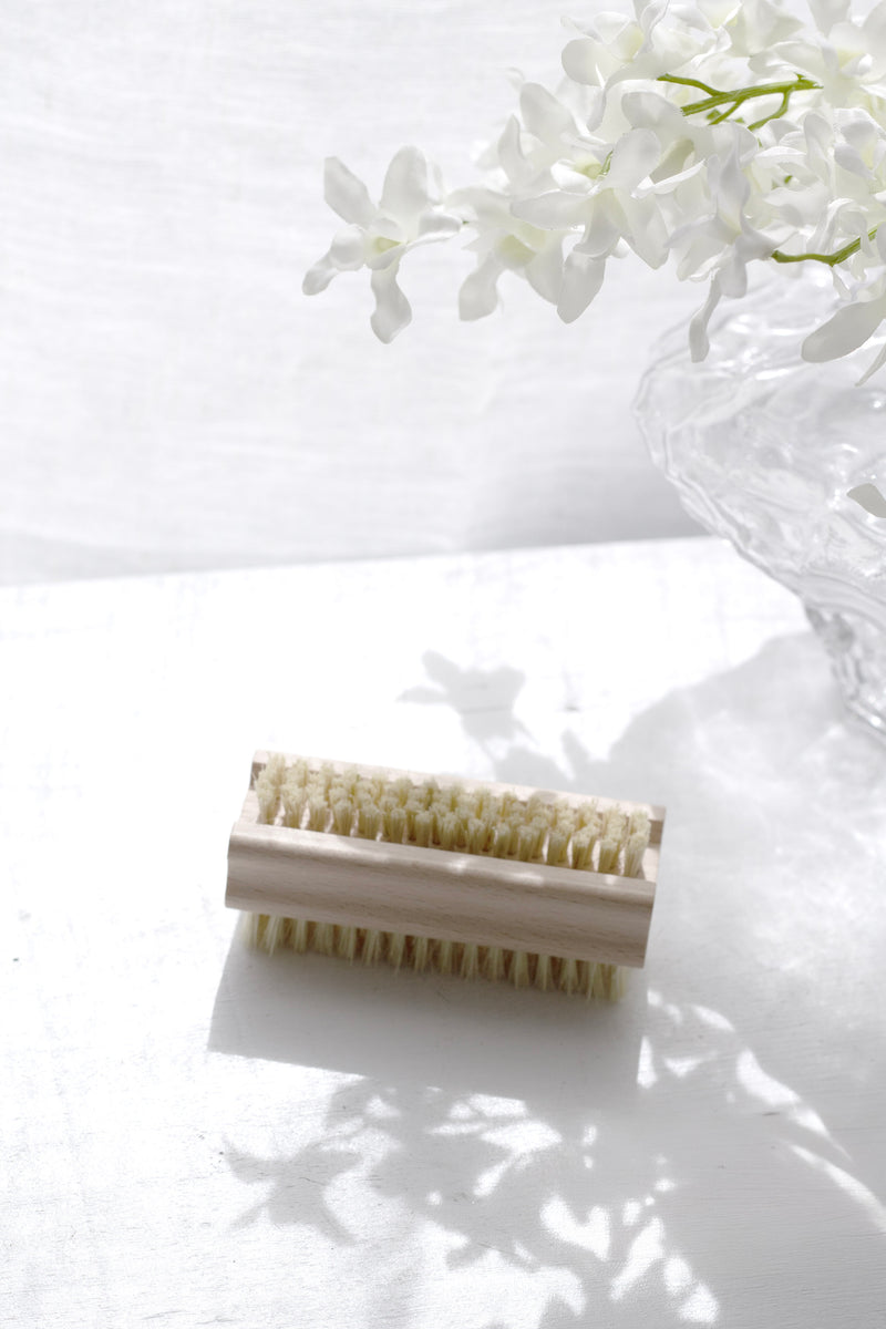 Beechwood Nail Brush with Tampico Bristles – Natural Hand Care