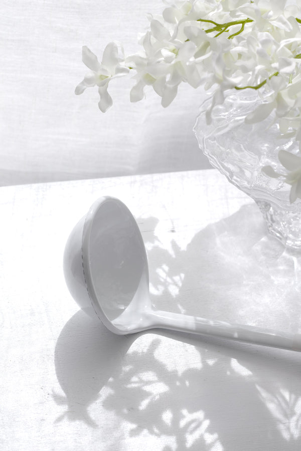 ENAMEL LADLE 30CM WHITE
