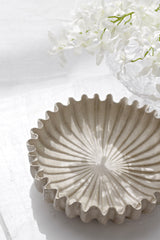 Rome Scalloped Stoneware Platter – Neutral Textured Bowl