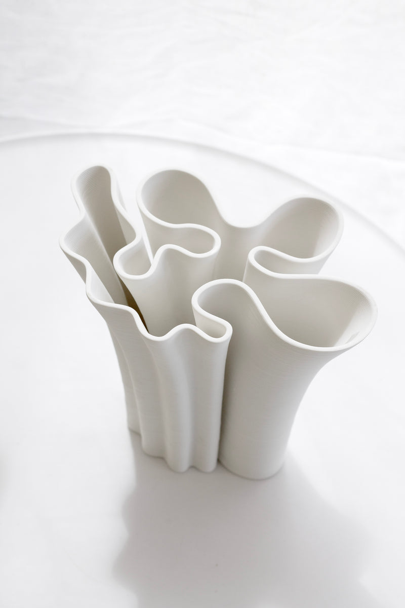 3D Printed Cohen Sculptural Vase – White Porcelain 22cm