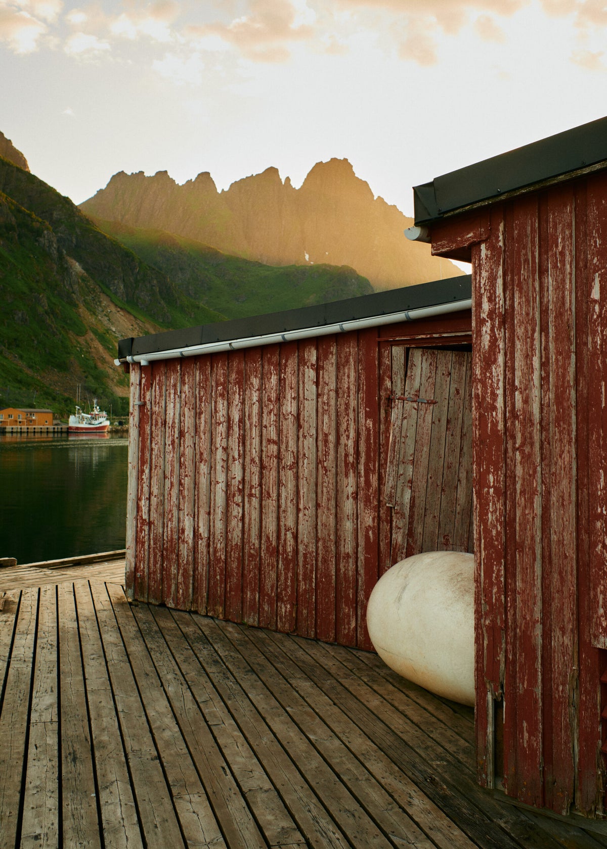 Kinfolk Journeys – Coffee Table Book
