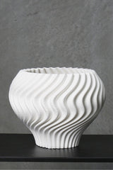 Liam 3D Printed Ceramic Bowl – Sculptural Decorative Vessel in Black or White (29cm)