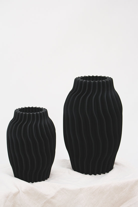 Rosa Black 3D Printed Ceramic Vase