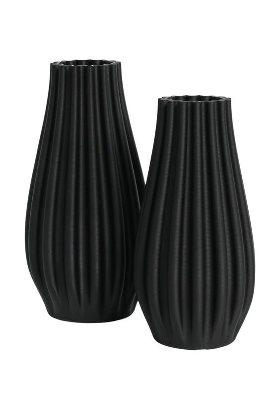 Steffi 3D Printed Ceramic Vase – Sculptural Vase in White or Black (Small / Large)