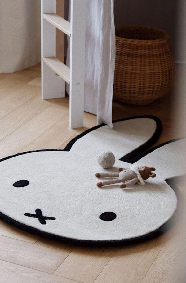 Miffy Floor Rug – Hand-Tufted NZ Wool Kids’ Bedroom Rug (80x111cm)