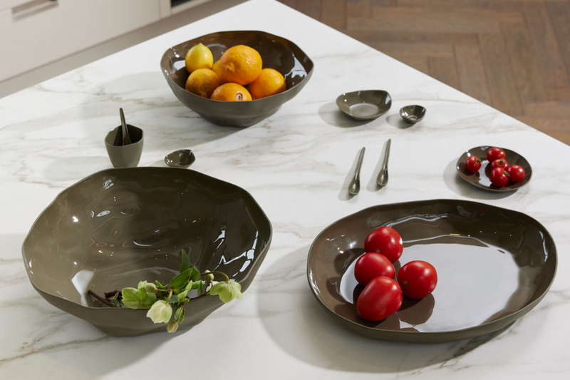 Haan Serving Bowl – Organic Stoneware in Olive or Cashmere