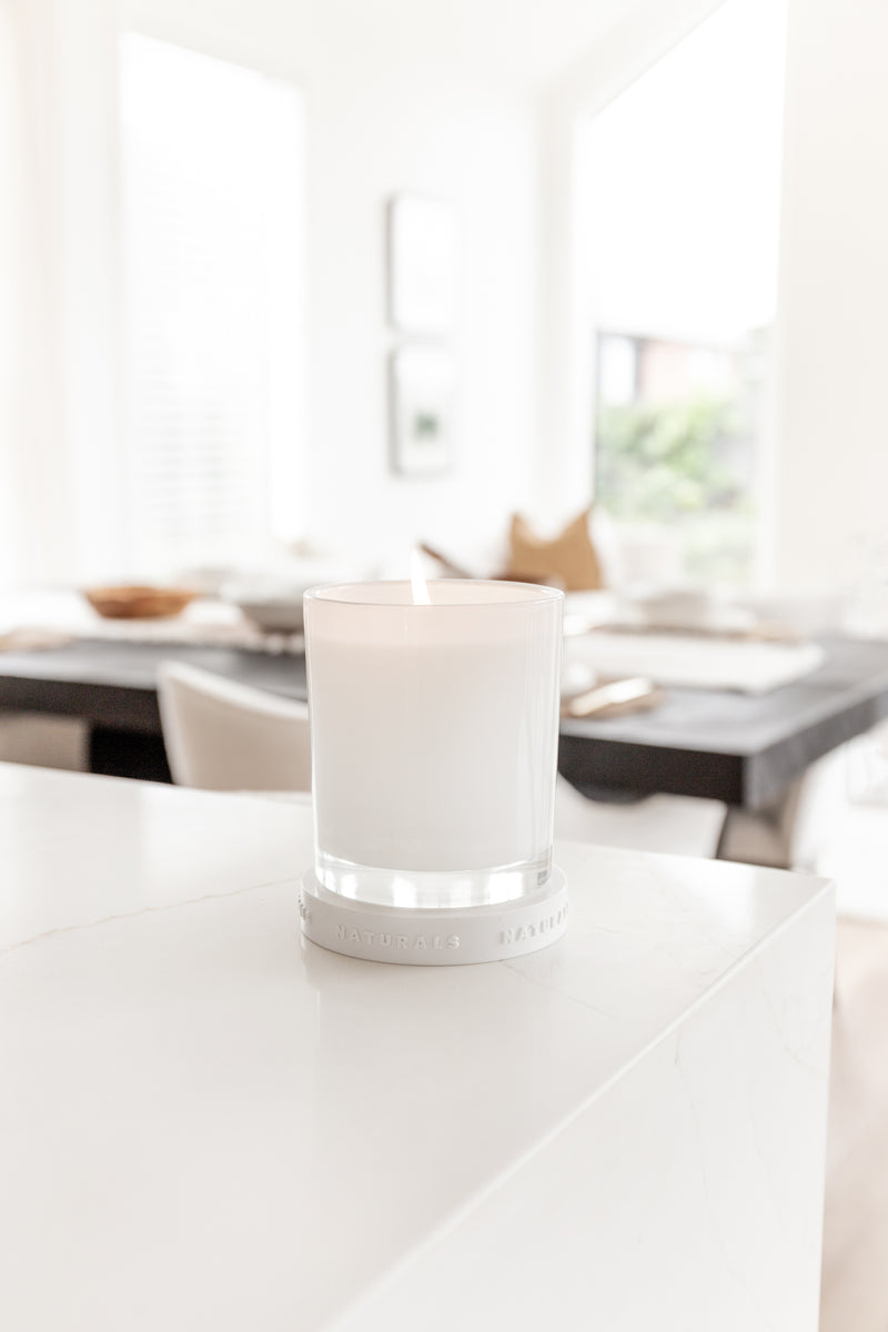 The Aromatherapy Co. Naturals Candle, 400g, Santal & Vanilla Orchid