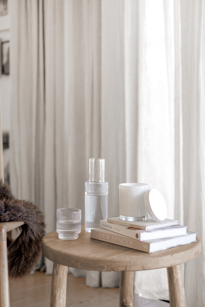 The Aromatherapy Co. Naturals Candle, 400g, Santal & Vanilla Orchid