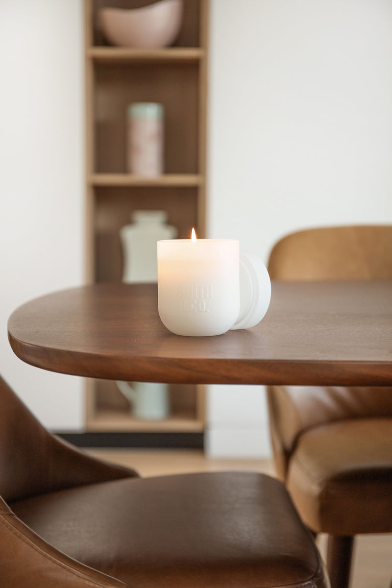Smith & Co. Tonka & White Musk Soy Candle 250g – Zesty Citrus