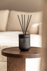 Smith & Co. Tabac & Cedarwood Diffuser 200ml – Spiced Leather Scent