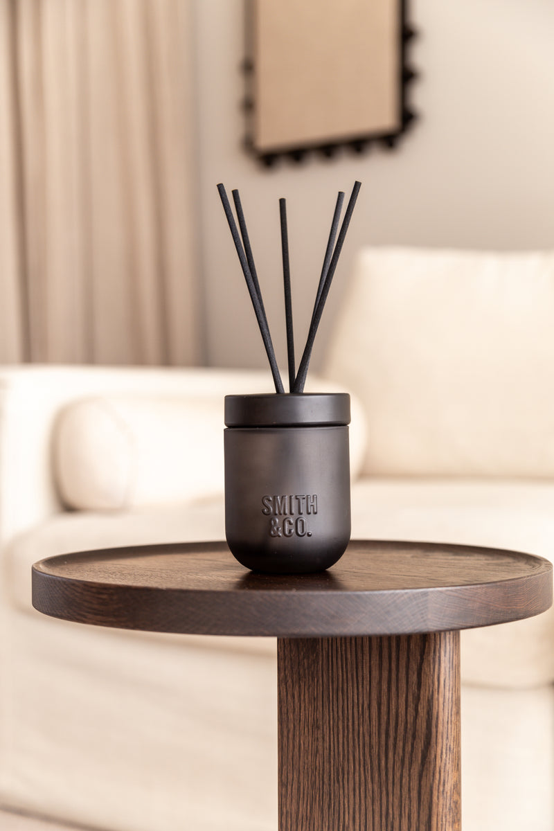Smith & Co. Tabac & Cedarwood Diffuser 200ml – Spiced Leather Scent