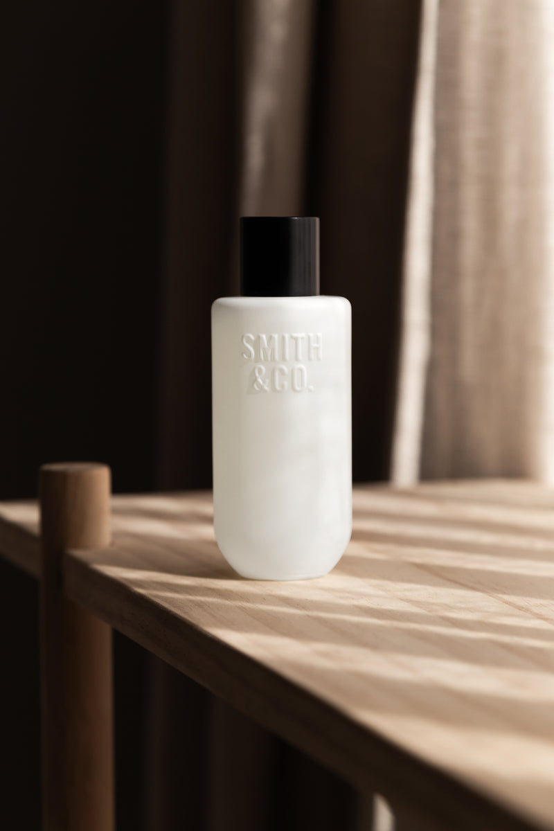 Smith & Co. Tonka & White Musk Room Spray 100ml – Citrus Floral