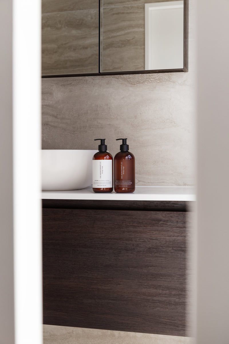 Therapy Wild Berry & Jasmine Hand & Body Wash – 500ml