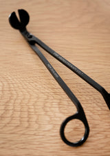 Therapy Black Wick Trimmer – Essential Candle Accessory