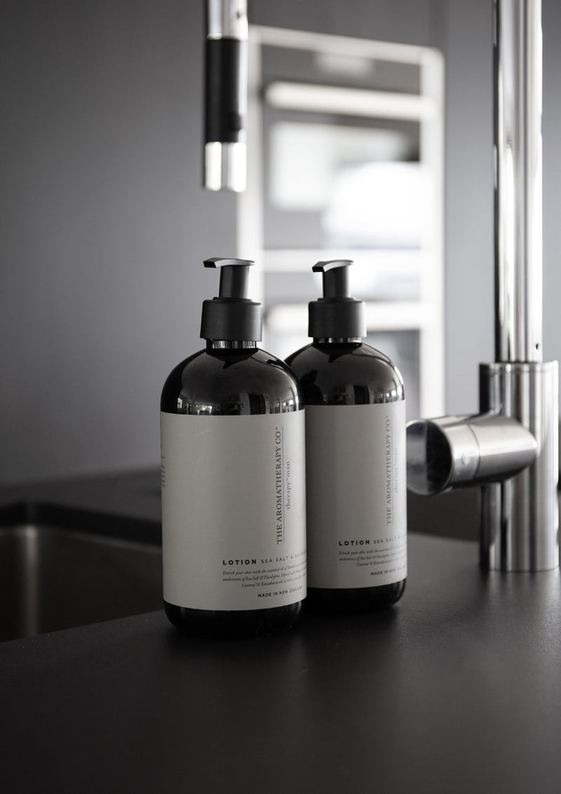 Therapy Man Sandalwood & Sea Salt Body Wash 500ml – NZ Made