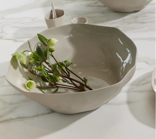 Haan Serving Bowl – Organic Stoneware in Olive or Cashmere