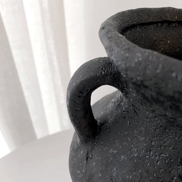 Kaia Stone Vase – Black Textured Vessel 17x25cm