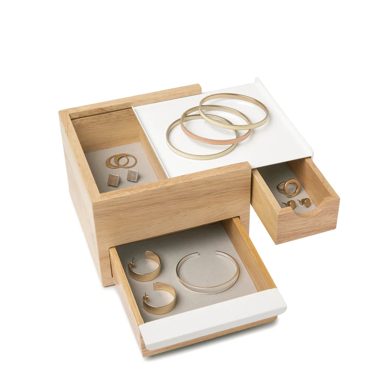 An Umbra MINI STOWIT JEWELRY BOX NATURAL/WHITE with ample storage compartments for all your precious items.