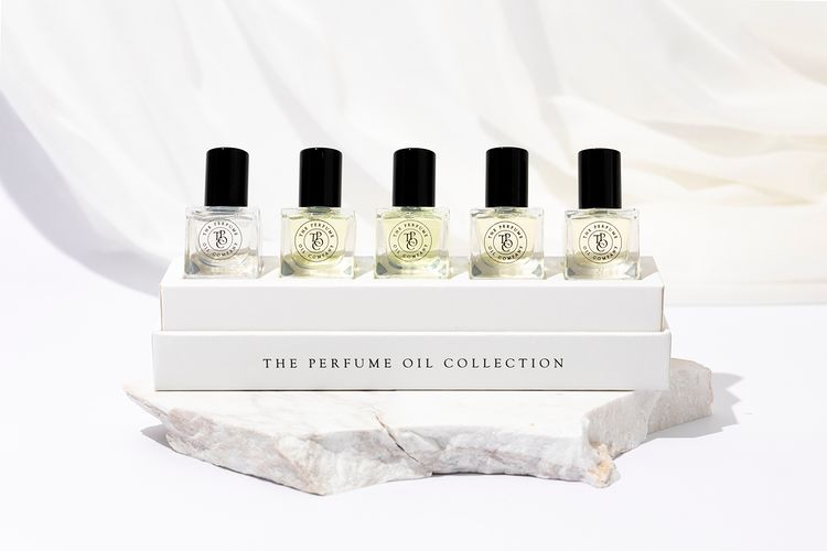 The SALT, inspired by Wood Sage & Sea Salt (Jo Malone) perfume oil collection by The Perfume Oil Company.