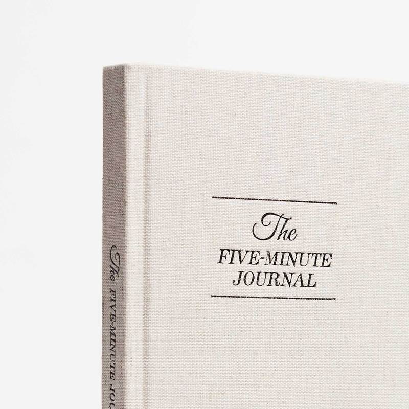 Linen cover of the Five Minute Journal, close view