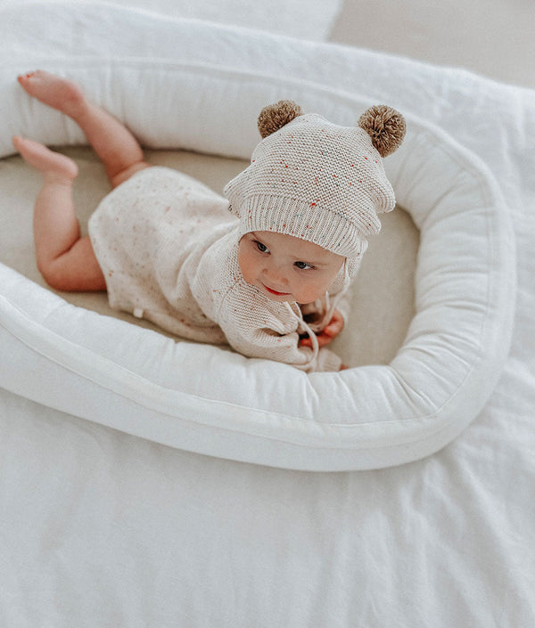 BABY LOUNGER - NATURAL MARLE + IVORY