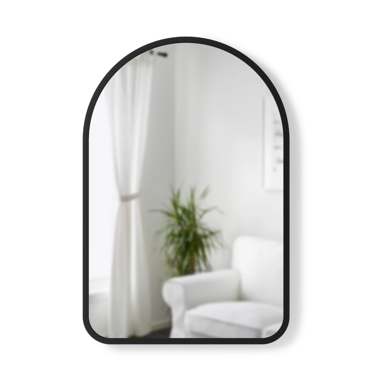 Umbra Hub arched mirror 61x91cm black on a white background