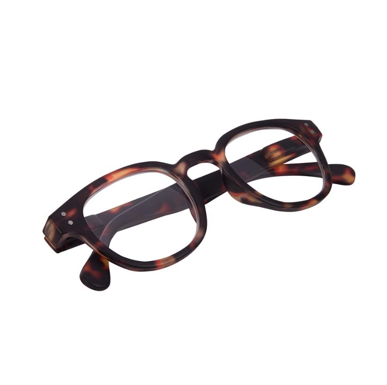 A pair of Albi Reading Glasses - Tortoiseshell with tortoise frames on a white background.