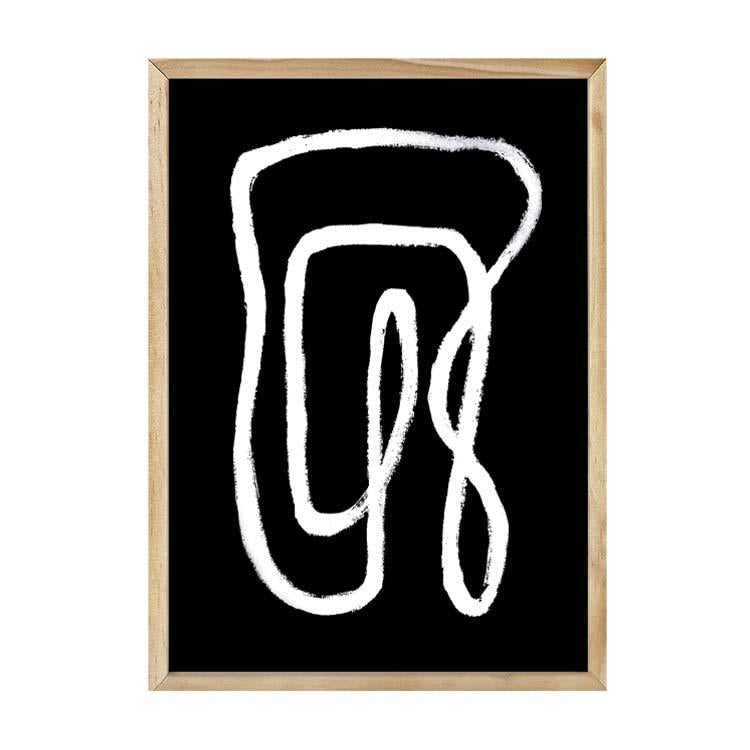 A PAPIER HQ | LINKED PRINT BLACK of a letter g available in prints.