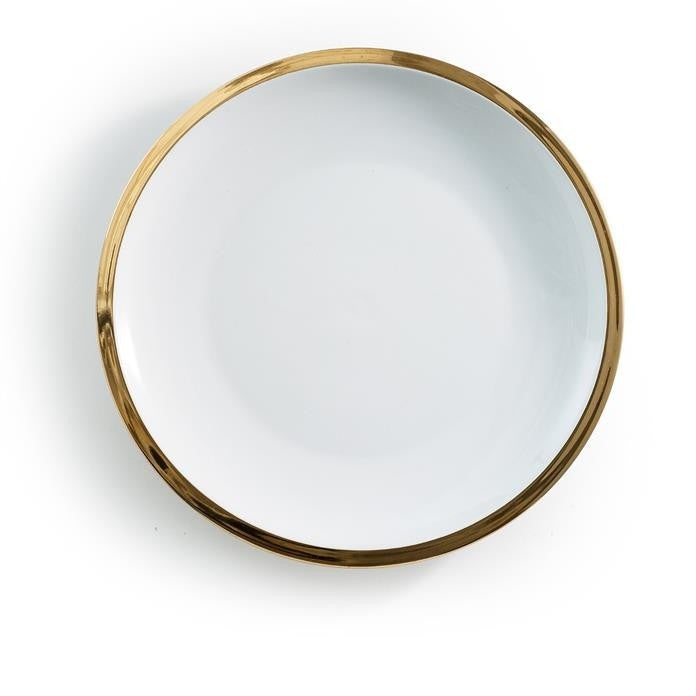 Dore dinner plate styled on a table setting
