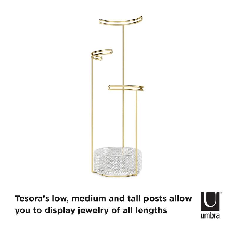 Umbra's medium and tall posts allow you to display jewelry of all lengths in a Tesora Jewelry Stand - Glass / Brass.